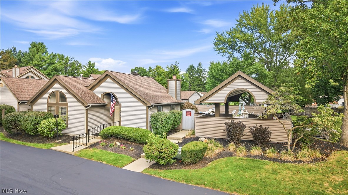 3810 Northwoods Court NE Warren OH 44483