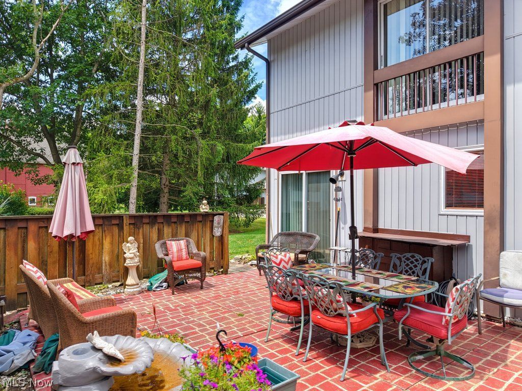 774 Pipes Court Sagamore Hills OH 44067