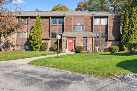 4645 Oakhill Boulevard Lorain OH 44053