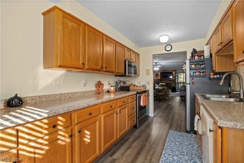 4645 Oakhill Boulevard Lorain OH 44053