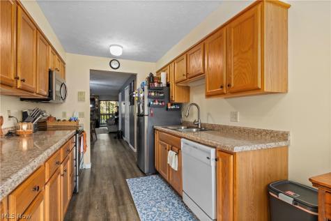 4645 Oakhill Boulevard Lorain OH 44053