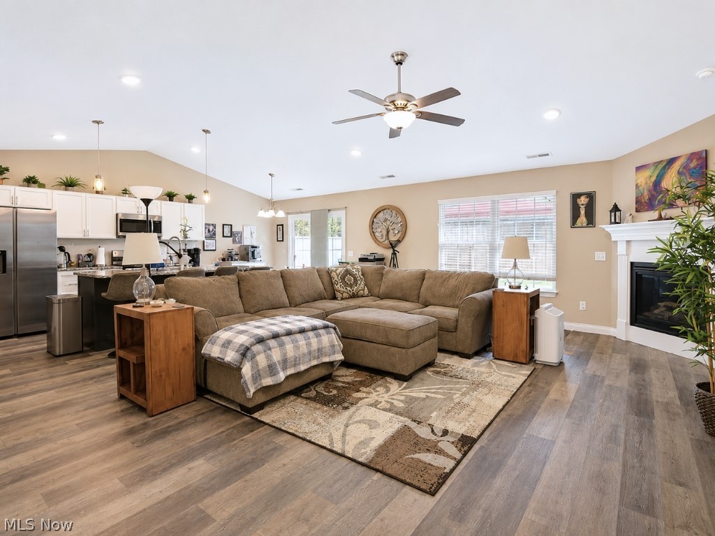 338 Nautical Way Fairport Harbor OH 44077