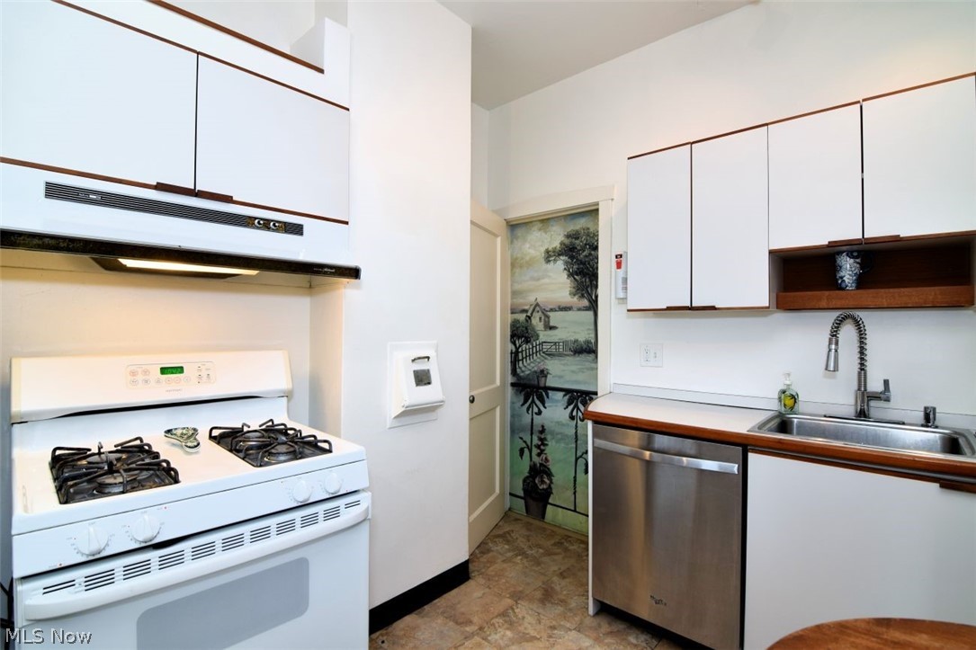 13605 Shaker Boulevard Shaker Heights OH 44120
