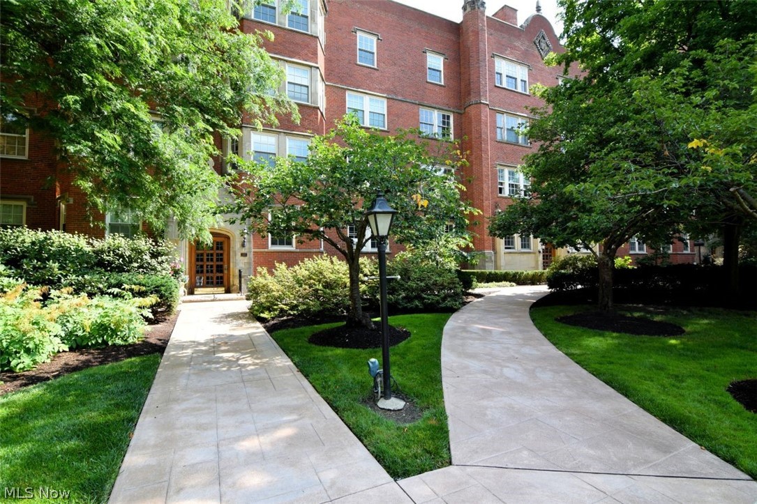 13605 Shaker Boulevard Shaker Heights OH 44120