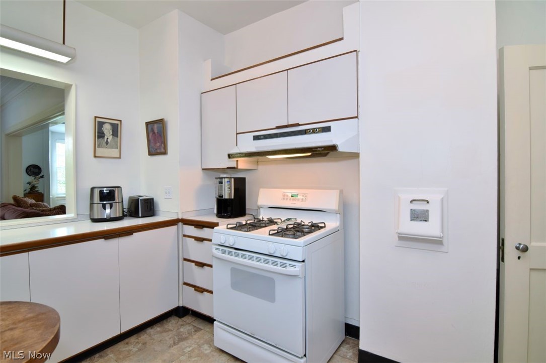 13605 Shaker Boulevard Shaker Heights OH 44120