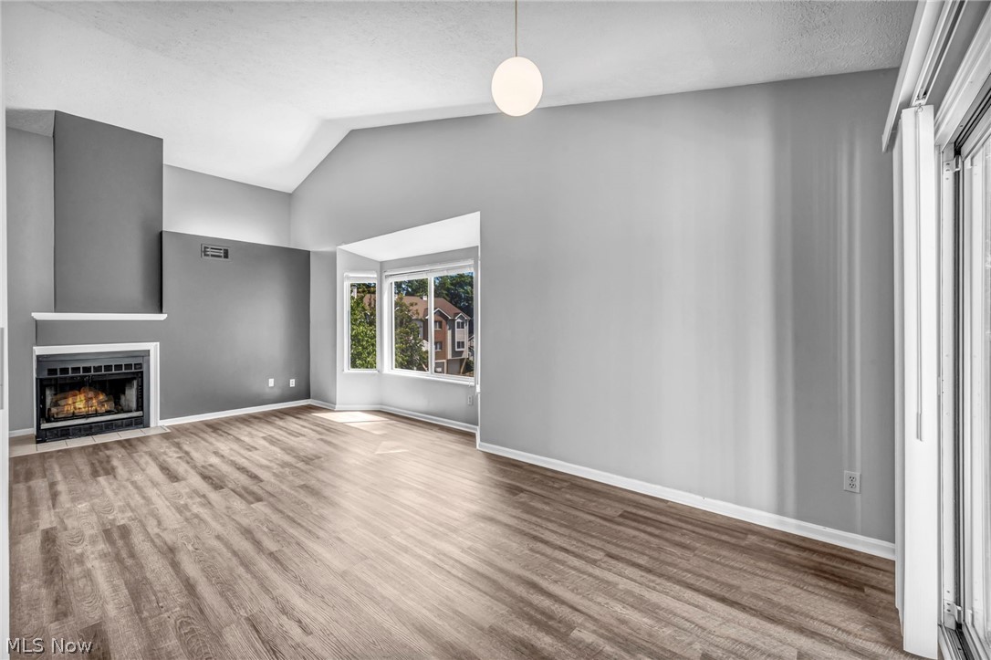356 Village Pointe Drive Akron OH 44313