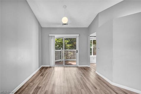 356 Village Pointe Drive Akron OH 44313