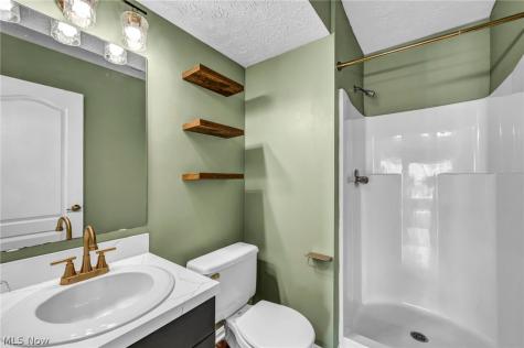 356 Village Pointe Drive Akron OH 44313
