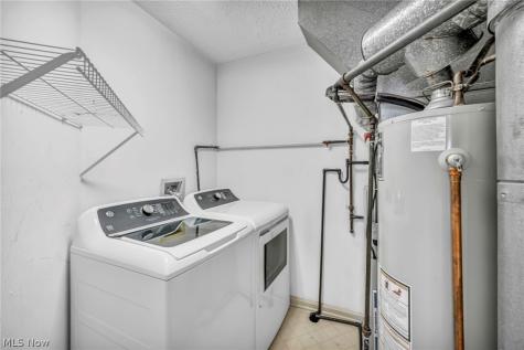 356 Village Pointe Drive Akron OH 44313