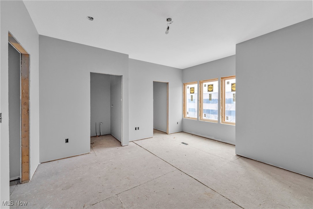 252 Earley Lane Westlake OH 44145