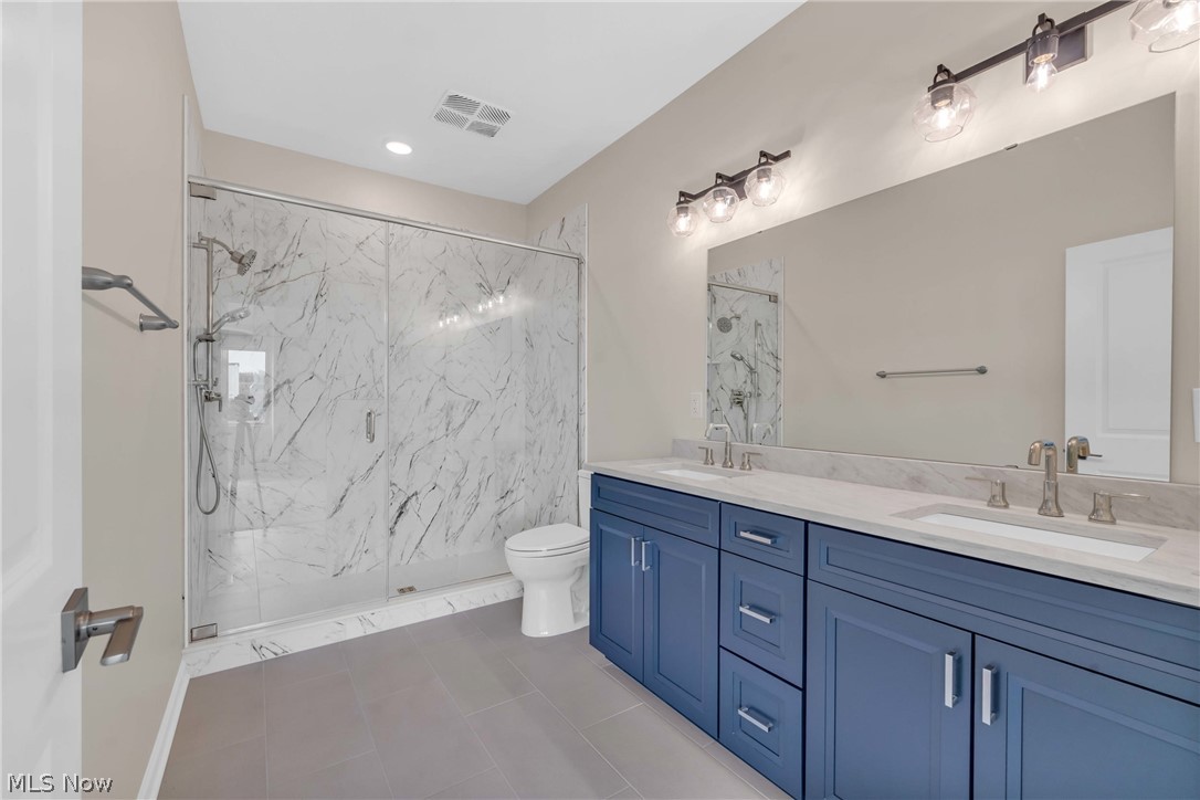 252 Earley Lane Westlake OH 44145