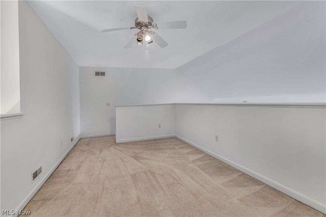 144 Royal Troon Drive SE Warren OH 44484