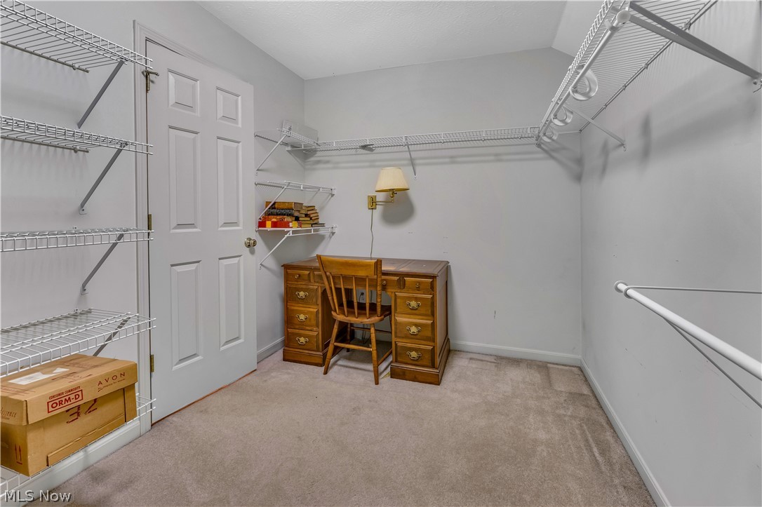 144 Royal Troon Drive SE Warren OH 44484