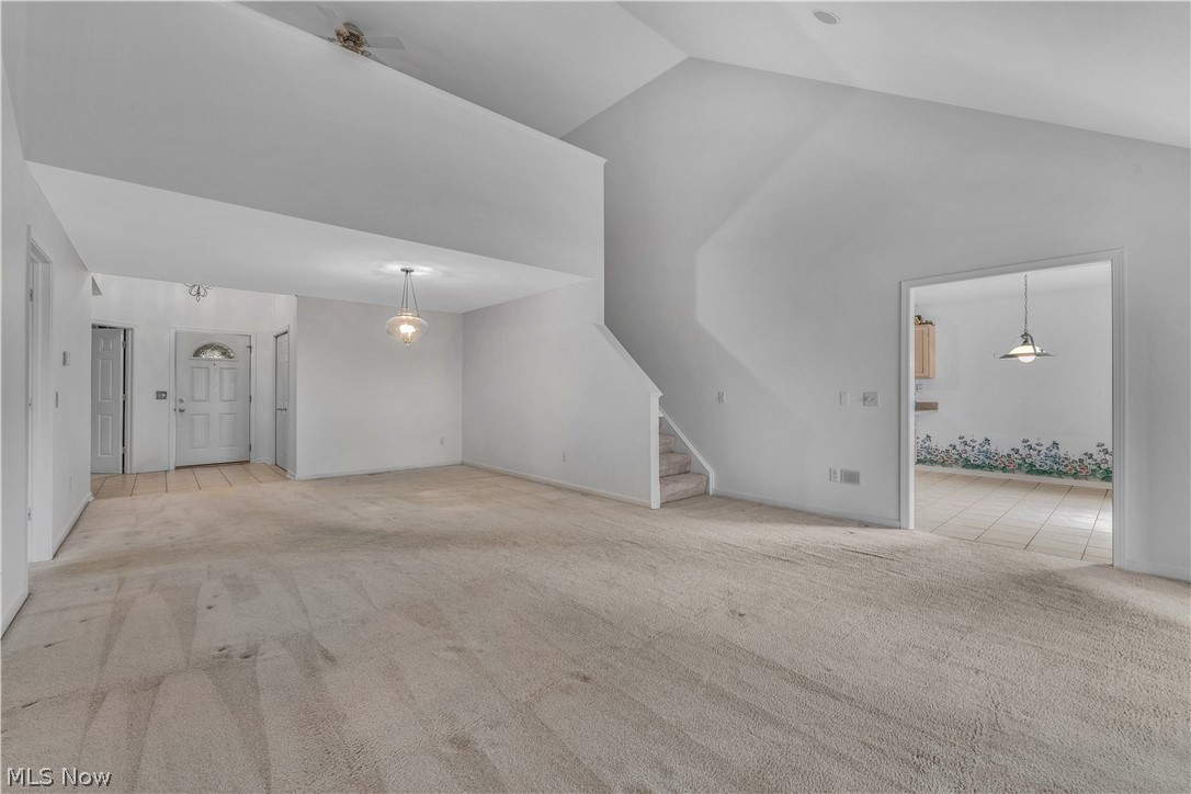 144 Royal Troon Drive SE Warren OH 44484