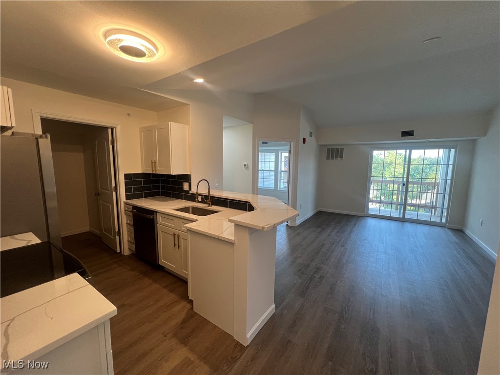 23002 Chandlers Lane Olmsted Falls OH 44138