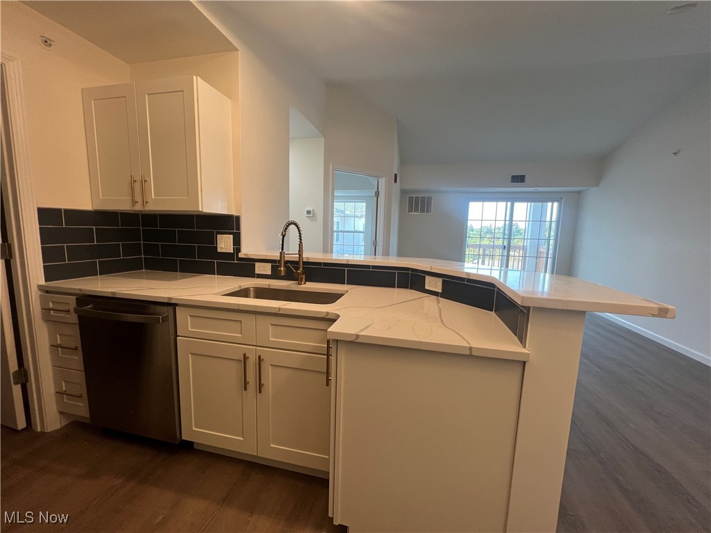 23002 Chandlers Lane Olmsted Falls OH 44138