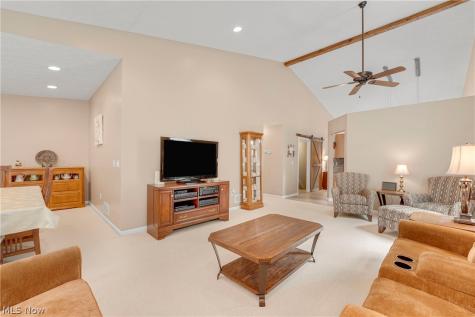 9278 Clark Circle Twinsburg OH 44087