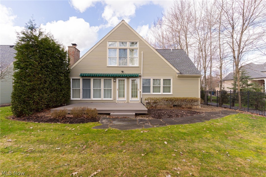 600 The Greens NE Howland OH 44484