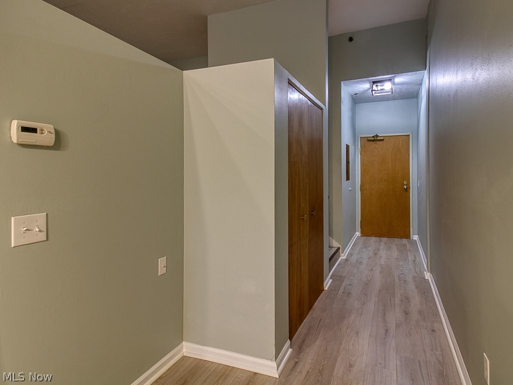 408 W Saint Clair Avenue Cleveland OH 44113