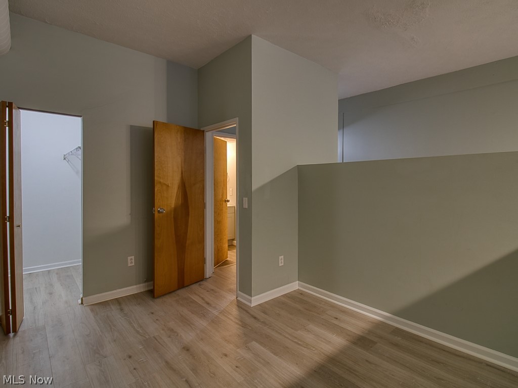408 W Saint Clair Avenue Cleveland OH 44113