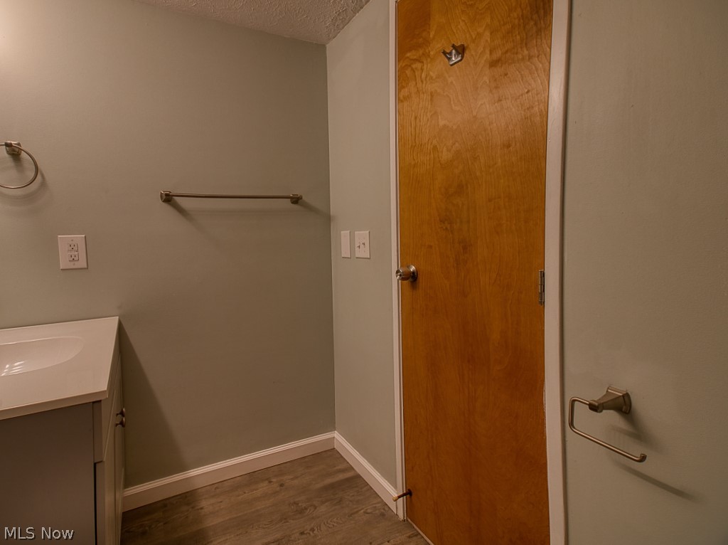 408 W Saint Clair Avenue Cleveland OH 44113