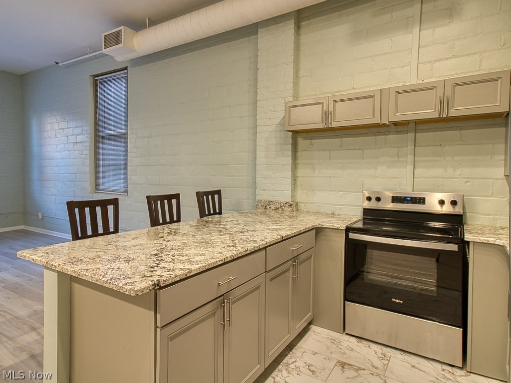408 W Saint Clair Avenue Cleveland OH 44113