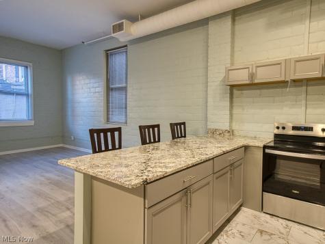408 W Saint Clair Avenue Cleveland OH 44113