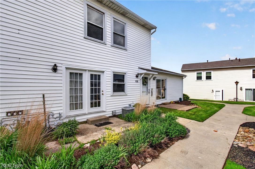 2549 Royal County Down Drive Uniontown OH 44685