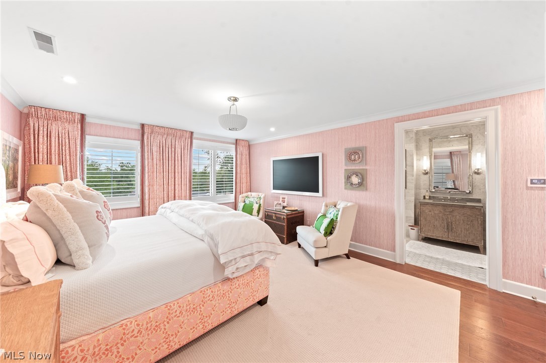 40 W Orange Street Chagrin Falls OH 44022