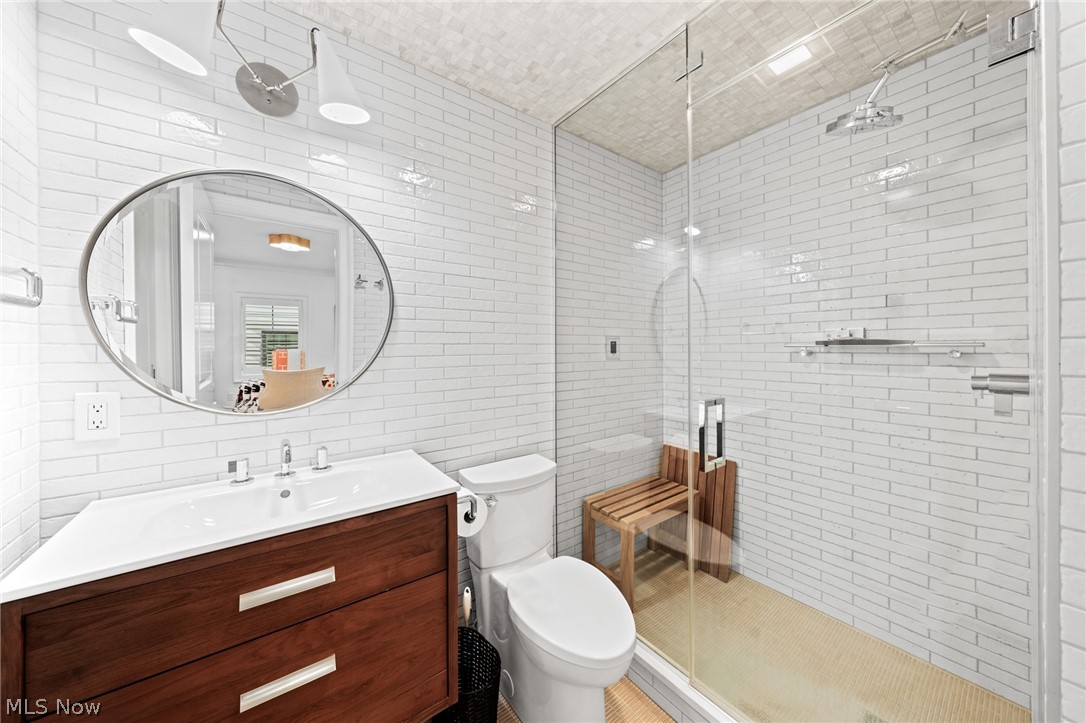 40 W Orange Street Chagrin Falls OH 44022