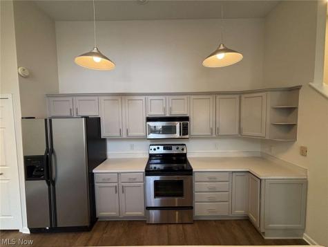 202 Cutler Lane Hudson OH 44236
