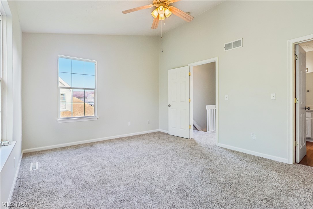 1352 Meadow Run Copley OH 44321