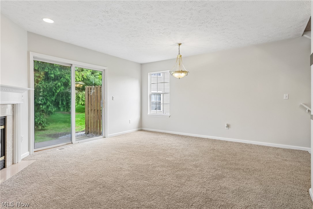 1352 Meadow Run Copley OH 44321