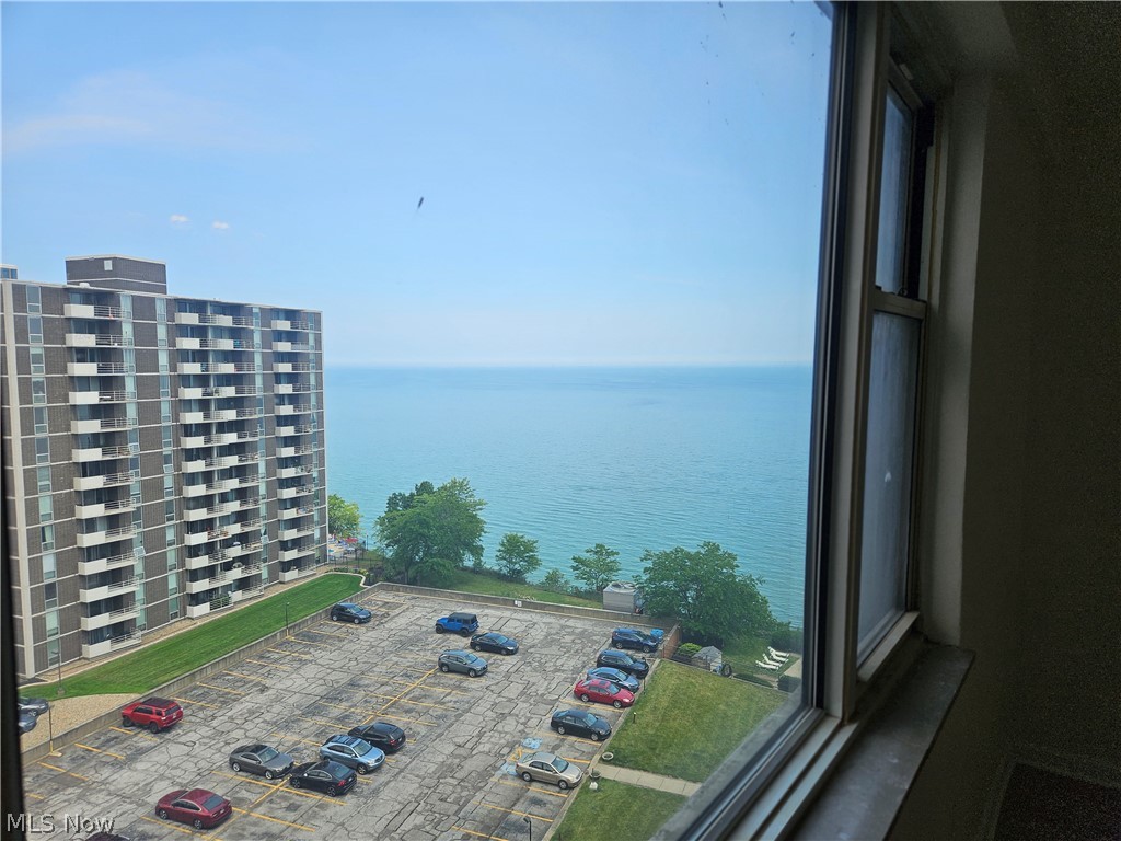 11850 Edgewater Drive Lakewood OH 44107