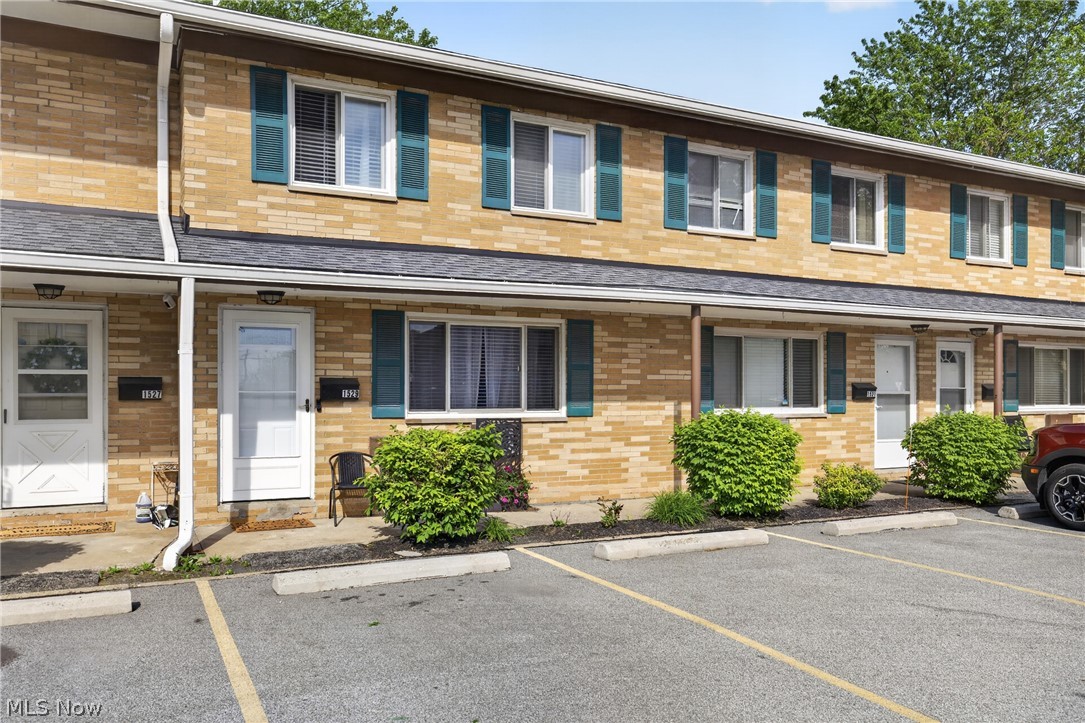 1529 Lee Terrace Drive Wickliffe OH 44092