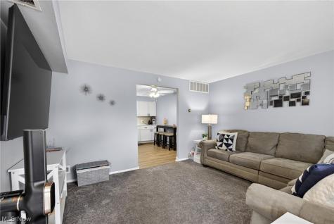 1529 Lee Terrace Drive Wickliffe OH 44092