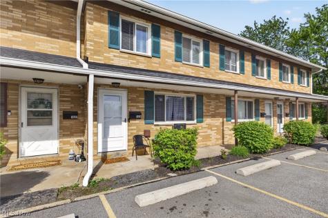1529 Lee Terrace Drive Wickliffe OH 44092