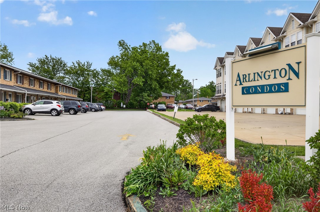 1529 Lee Terrace Drive Wickliffe OH 44092