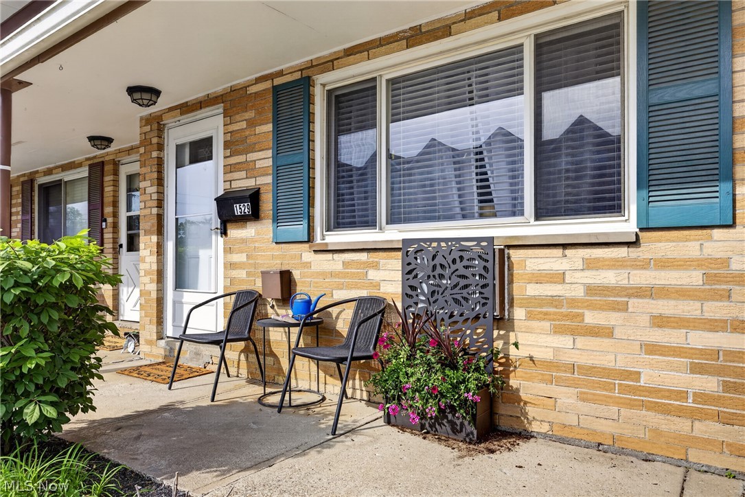1529 Lee Terrace Drive Wickliffe OH 44092