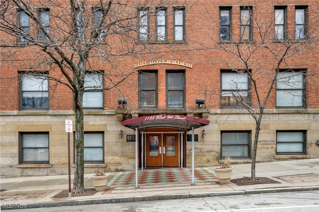 1133 W 9th Street Cleveland OH 44113