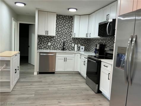 23865 David Drive North Olmsted OH 44070