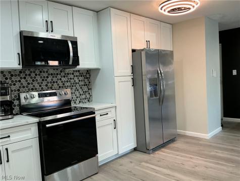 23865 David Drive North Olmsted OH 44070