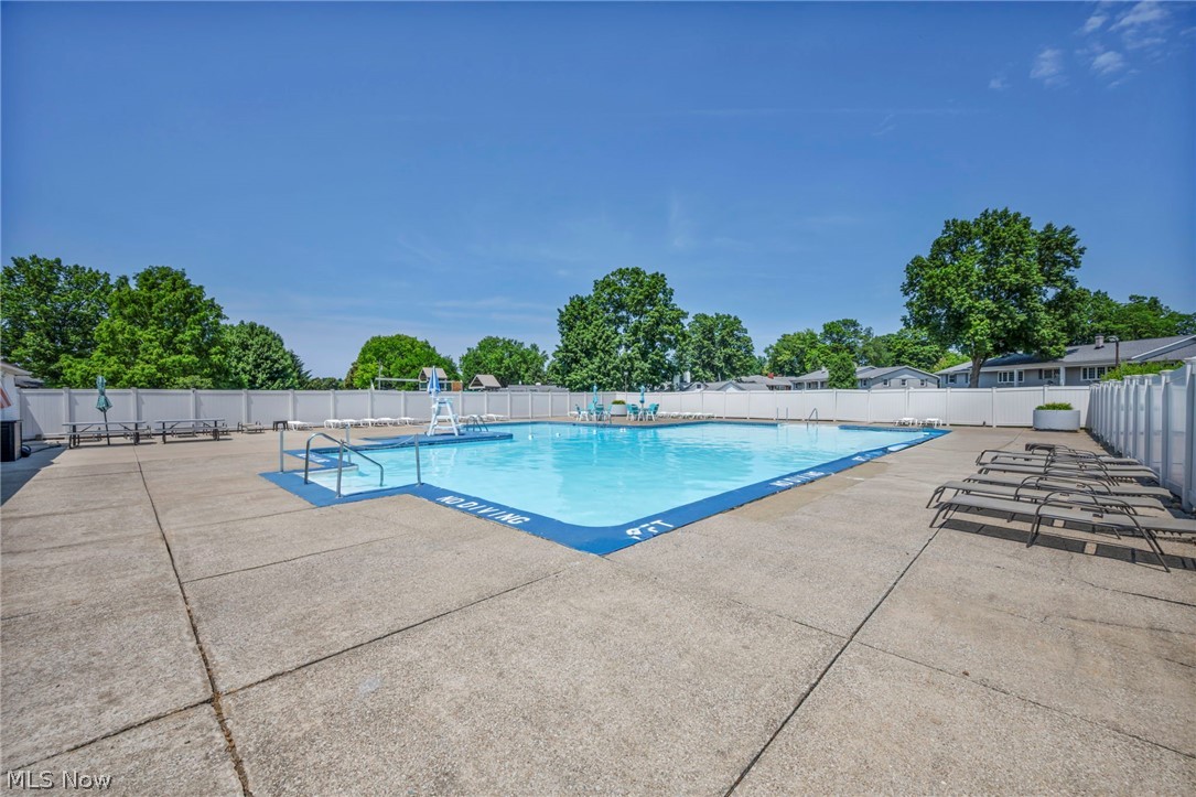 3 Meadowlawn Drive Mentor OH 44060