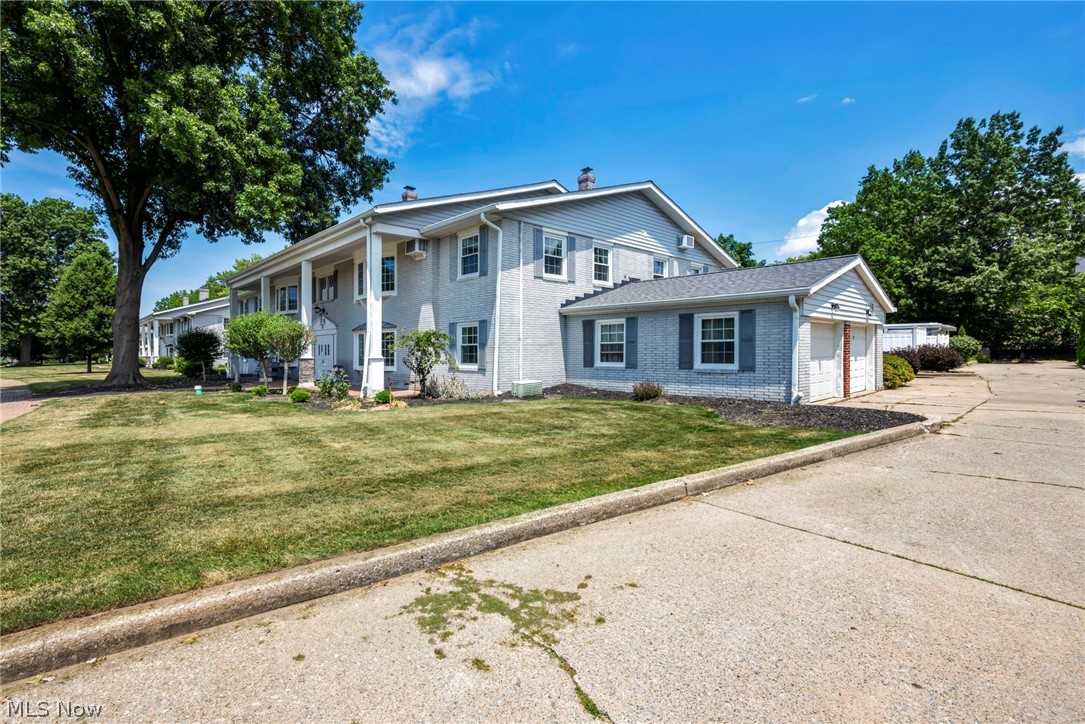 3 Meadowlawn Drive Mentor OH 44060