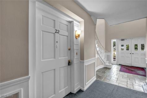 3 Meadowlawn Drive Mentor OH 44060