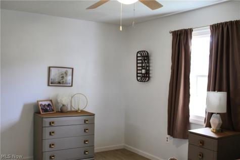 4 Meadowlawn Mentor OH 44060