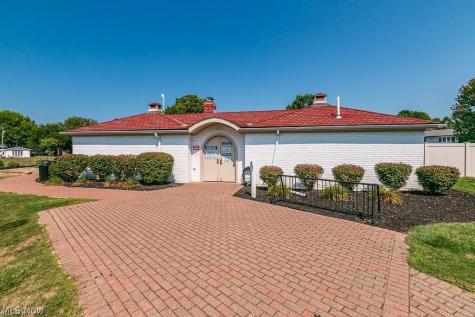4 Meadowlawn Mentor OH 44060