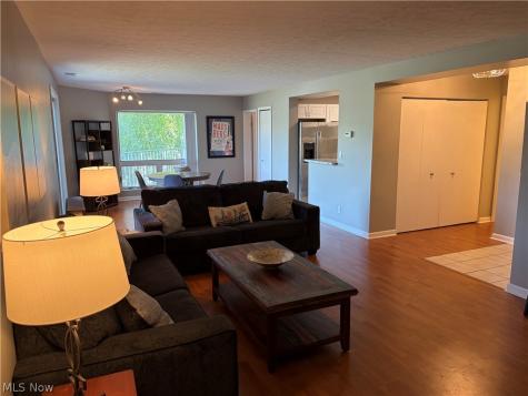1900 Grove Court Cleveland OH 44113