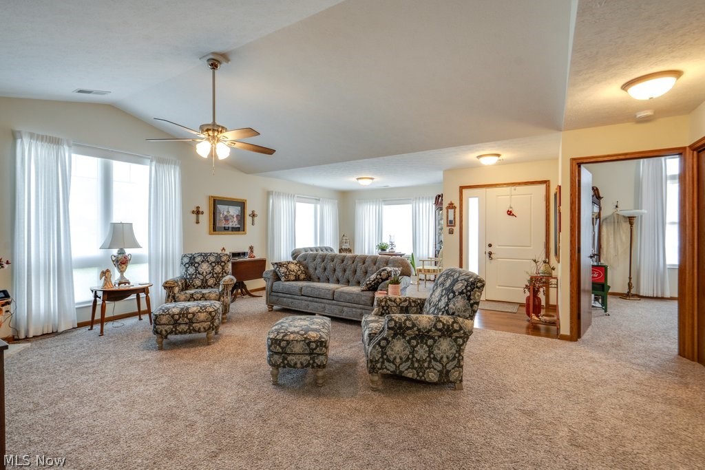 1788 Blackberry Lane Orrville OH 44667