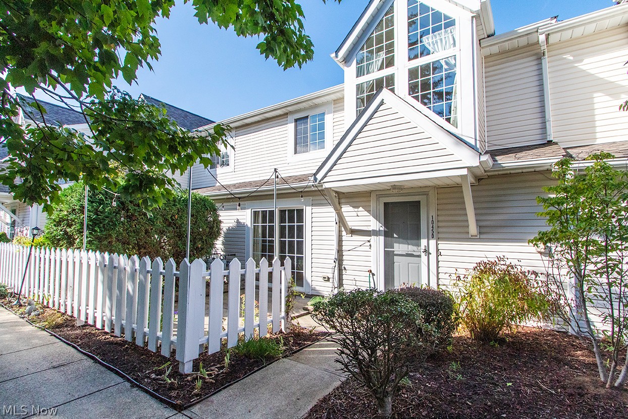 1045 N Jefferson Street Medina OH 44256